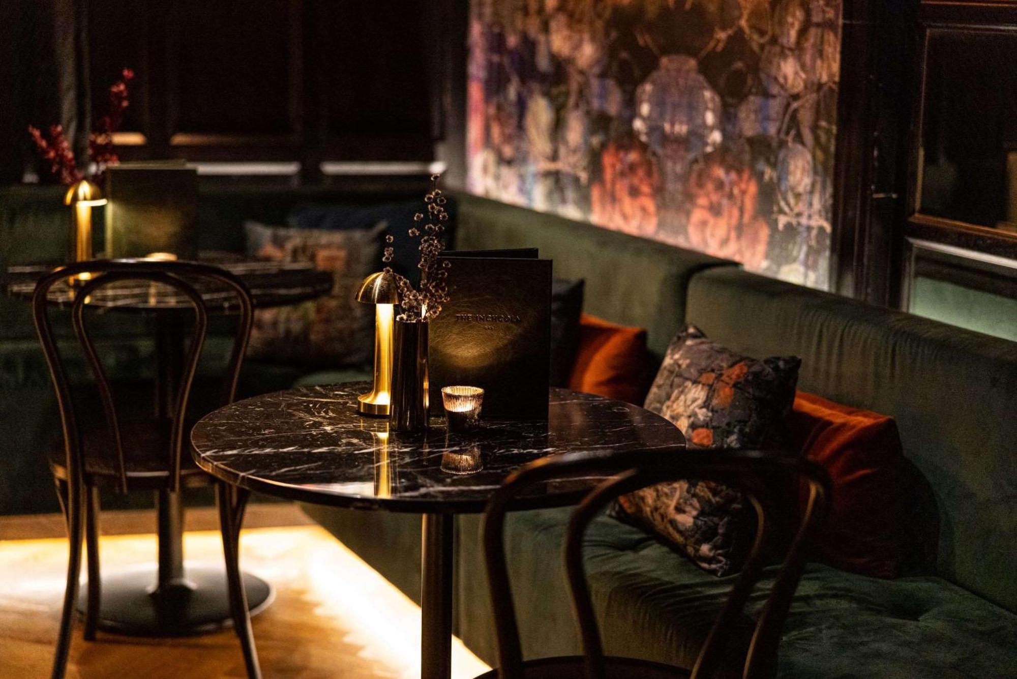 The Inchcolm By Ode Hotels Brisbane Exterior foto The interior of the bar