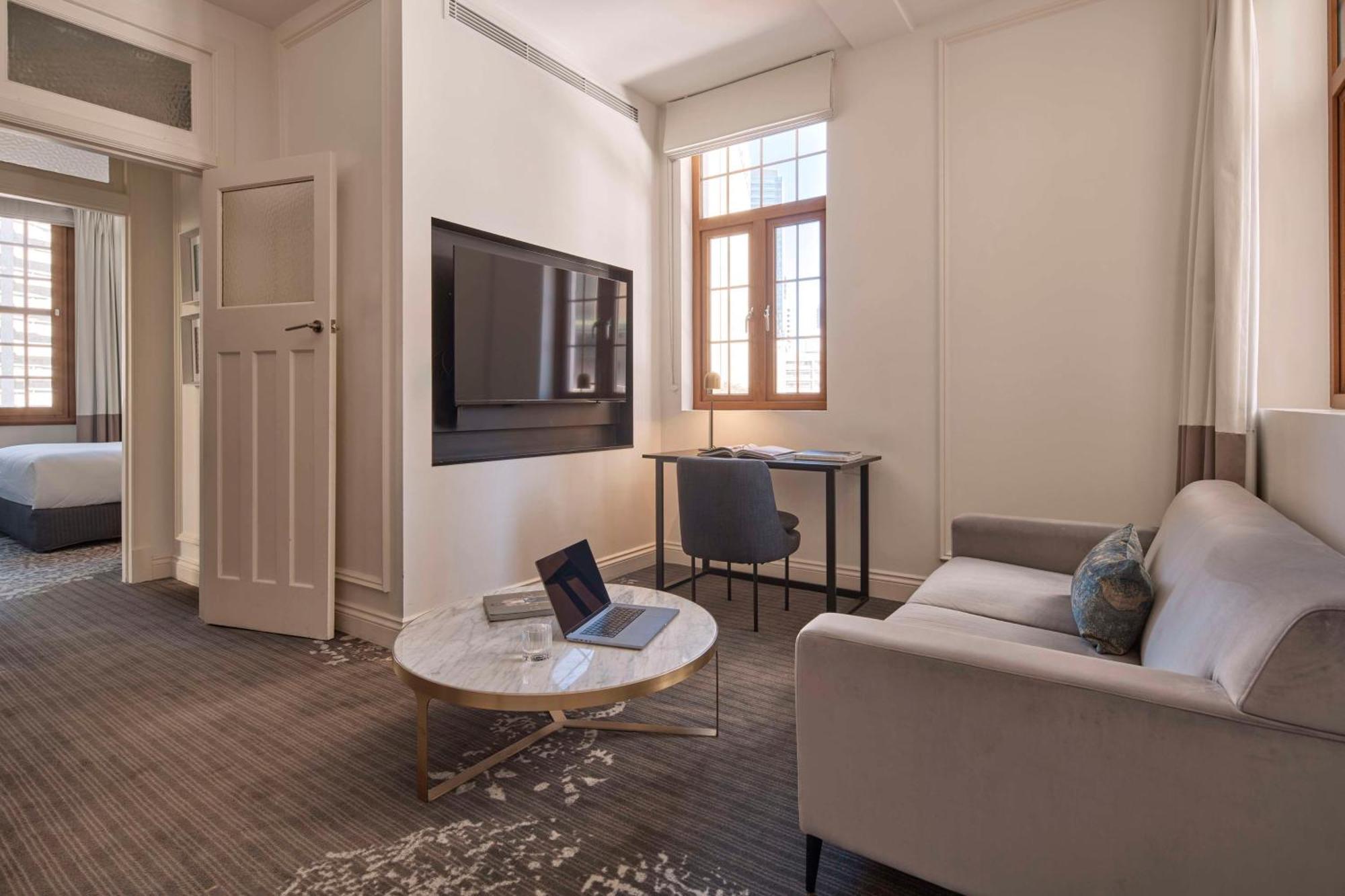 The Inchcolm By Ode Hotels Brisbane Exterior foto A suite at the hotel